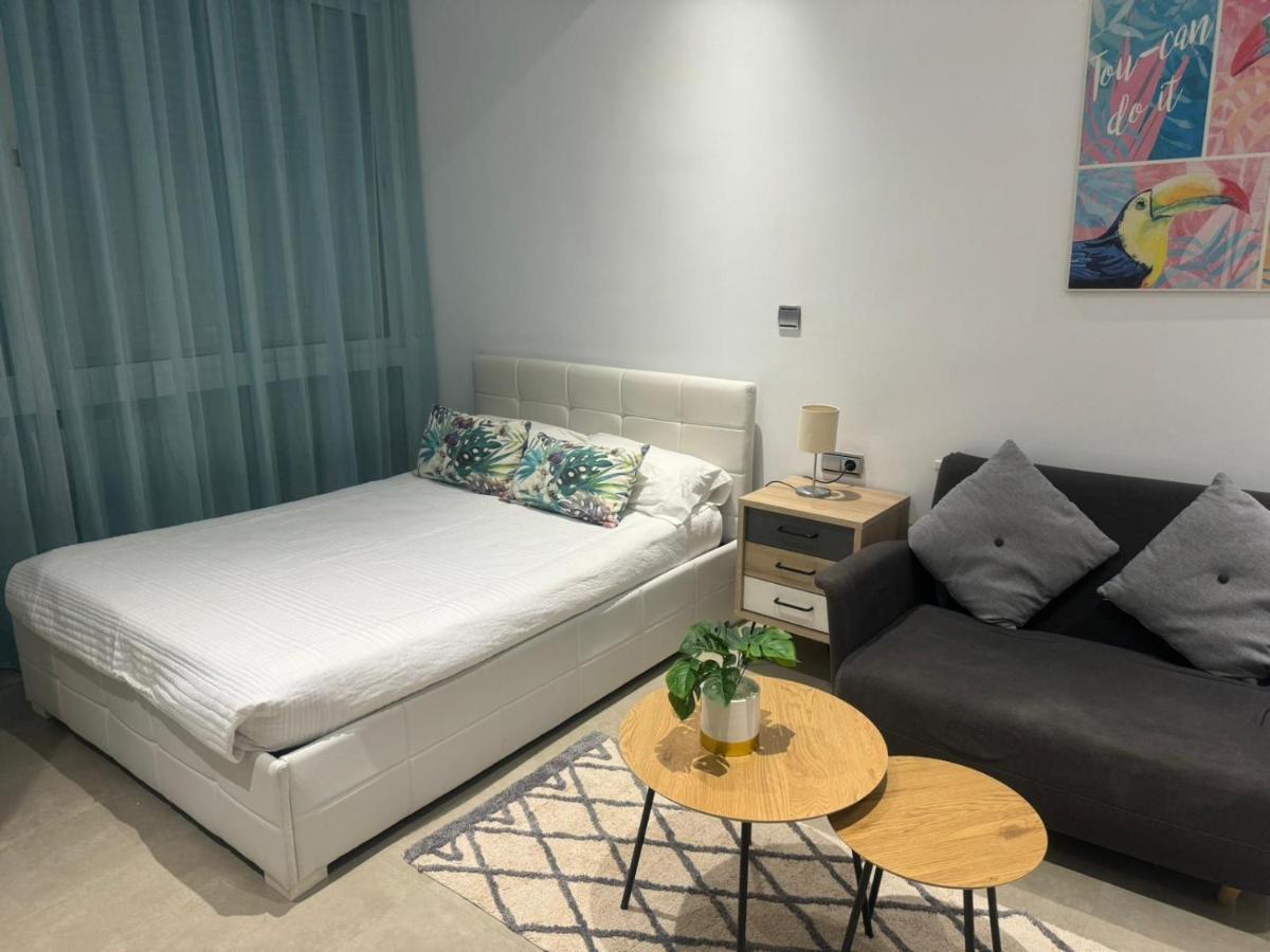 Estudio En Torremolinos Con Piscina Buitenkant foto